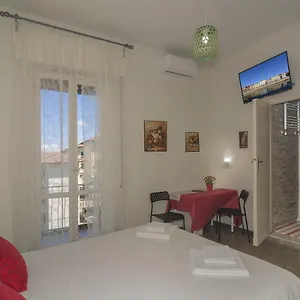 Bed & Breakfast Aliante Turist House Pisa